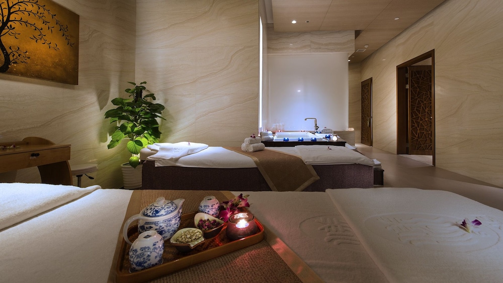 jinji lake grand hotel