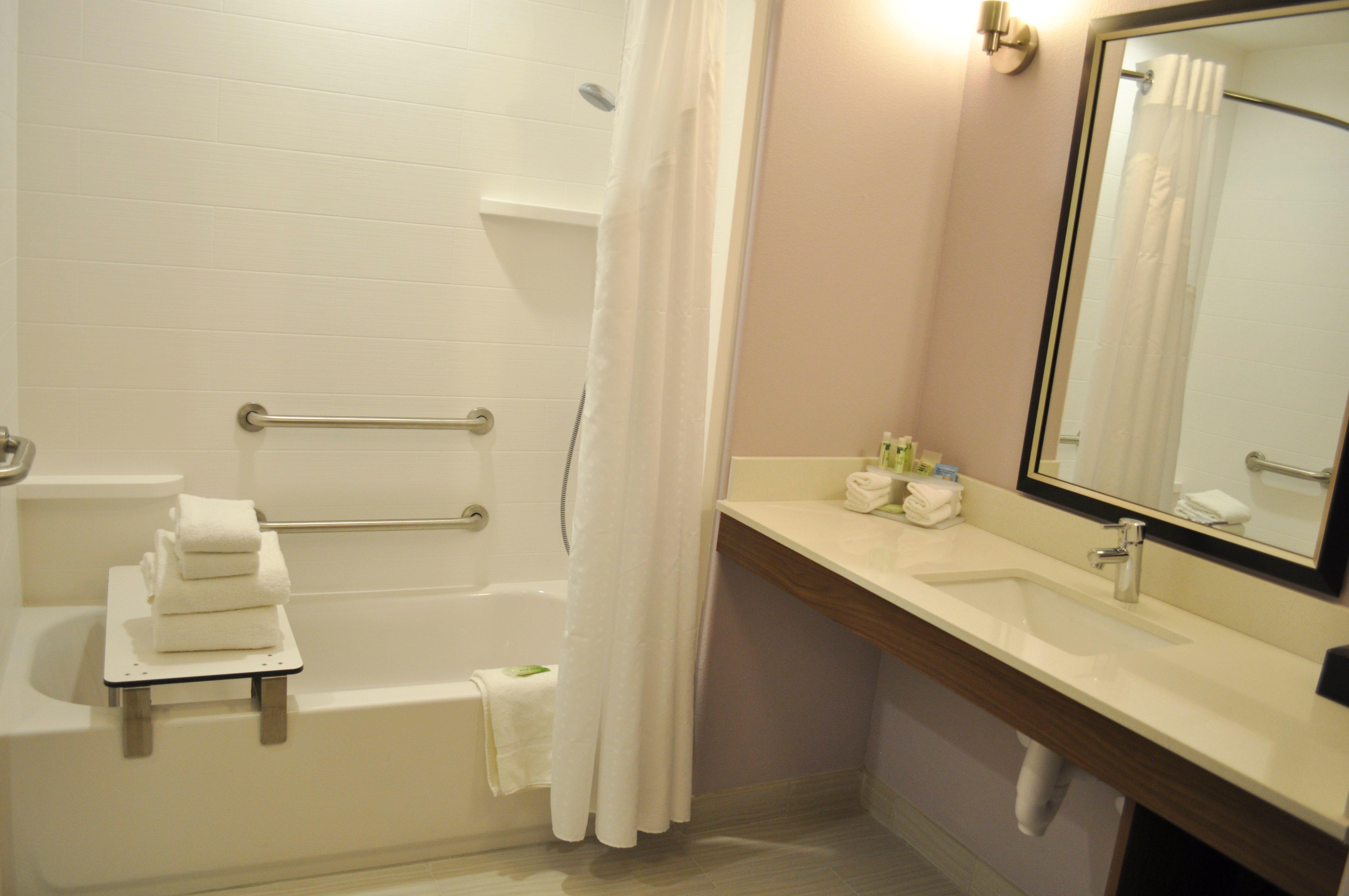 holiday inn express and suites price by ihg