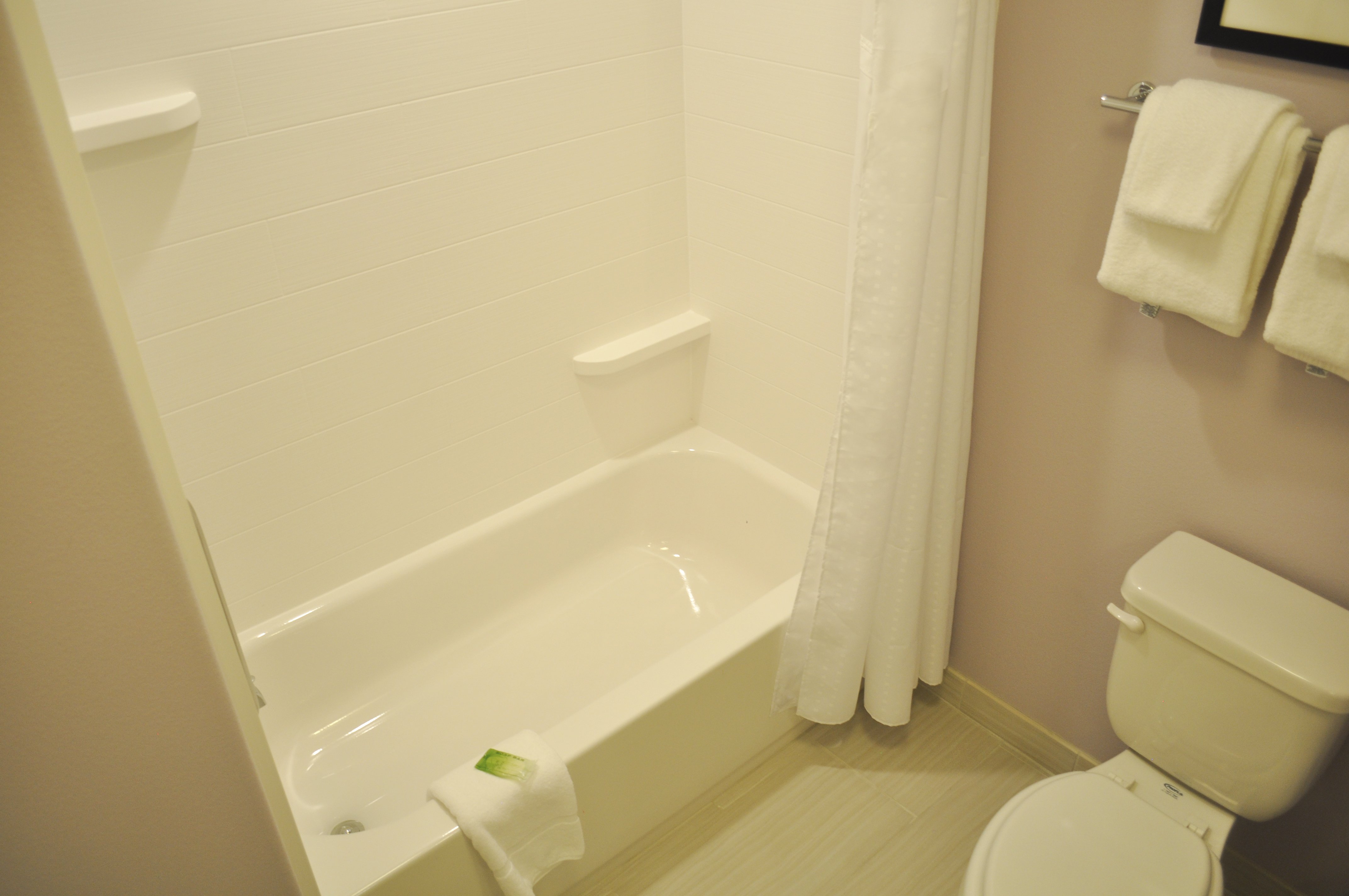 holiday inn express and suites price by ihg
