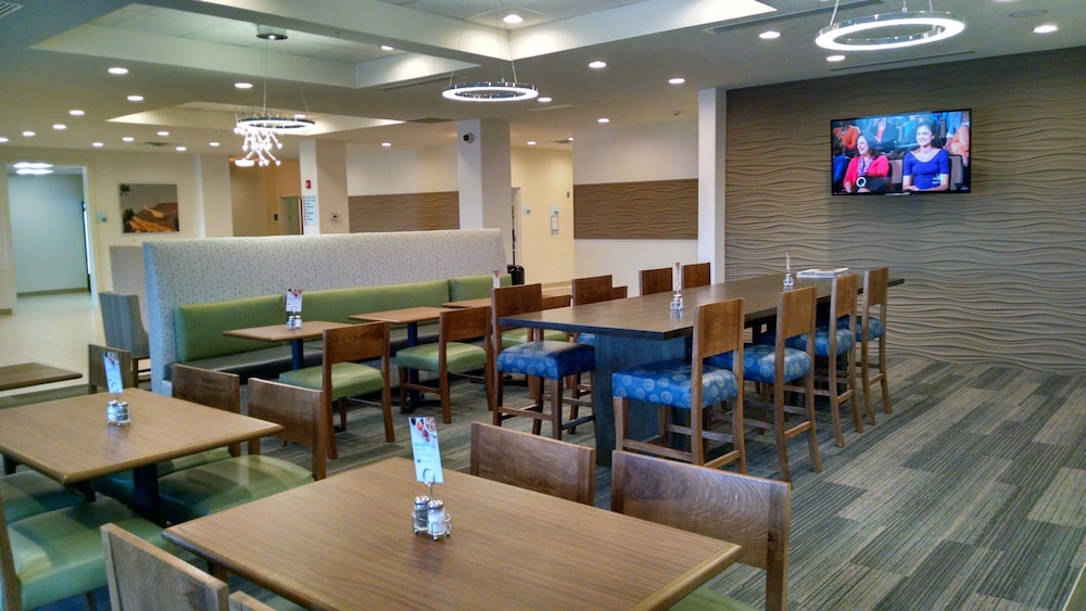 holiday inn express and suites price by ihg