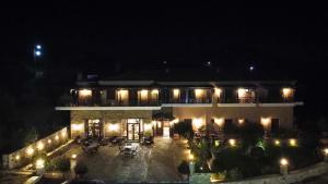 Dellas Boutique Hotel,Kastraki>>Kalabaka,3 star