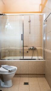 dellas boutique hotel