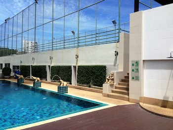 the city hotel sriracha by bbh japan