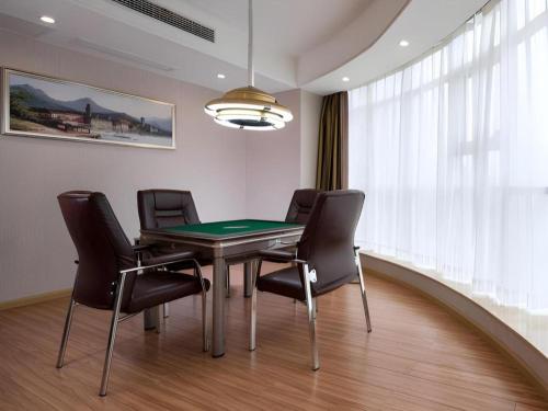 vienna hotel xupu