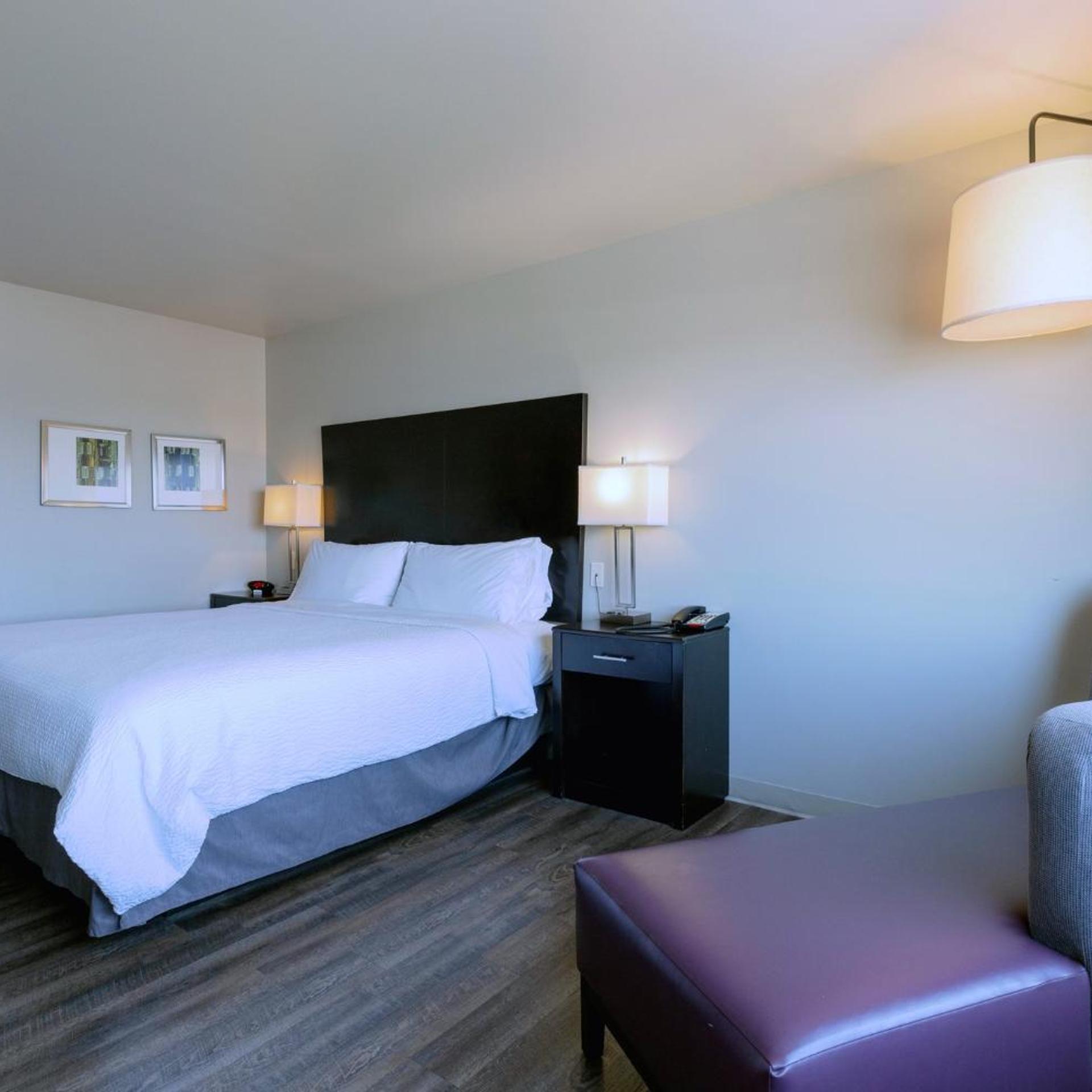 holiday inn express and suites tahlequah by ihg
