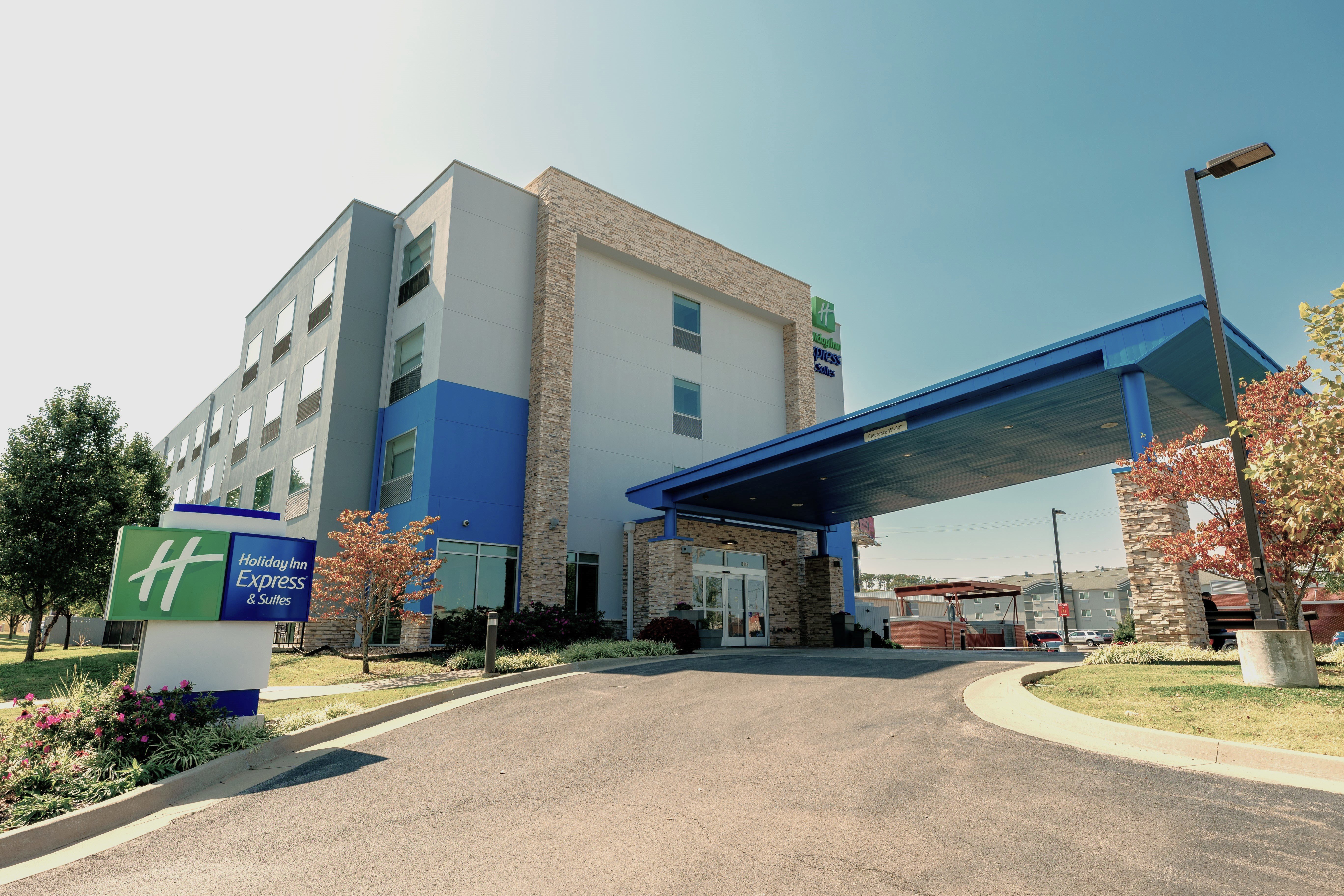 holiday inn express and suites tahlequah by ihg