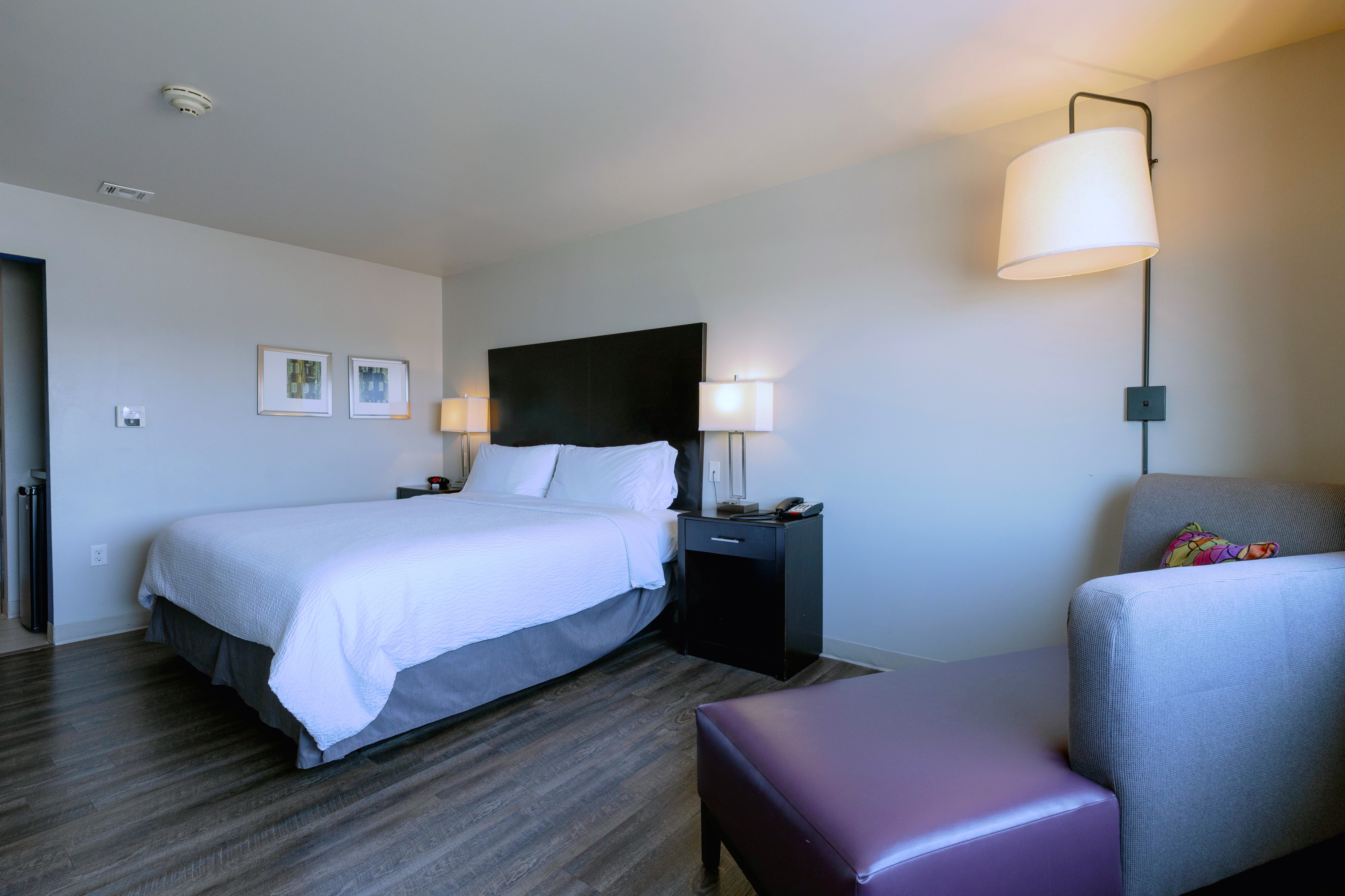 holiday inn express and suites tahlequah by ihg