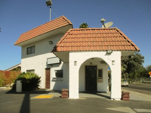 motel 6 fresno ca