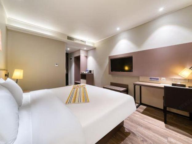 home inn plus hangzhou sijiqing qingchun plaza