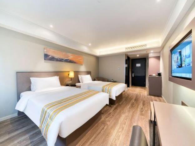 home inn plus hangzhou sijiqing qingchun plaza
