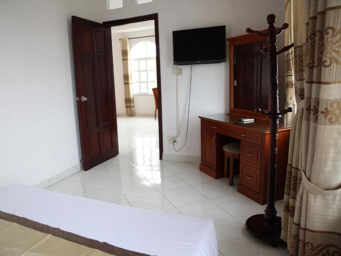 hoa phat hotel and apartment