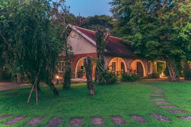 samanea beach resort and spa