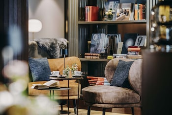 grand tirolia htl kitzbuhel curio