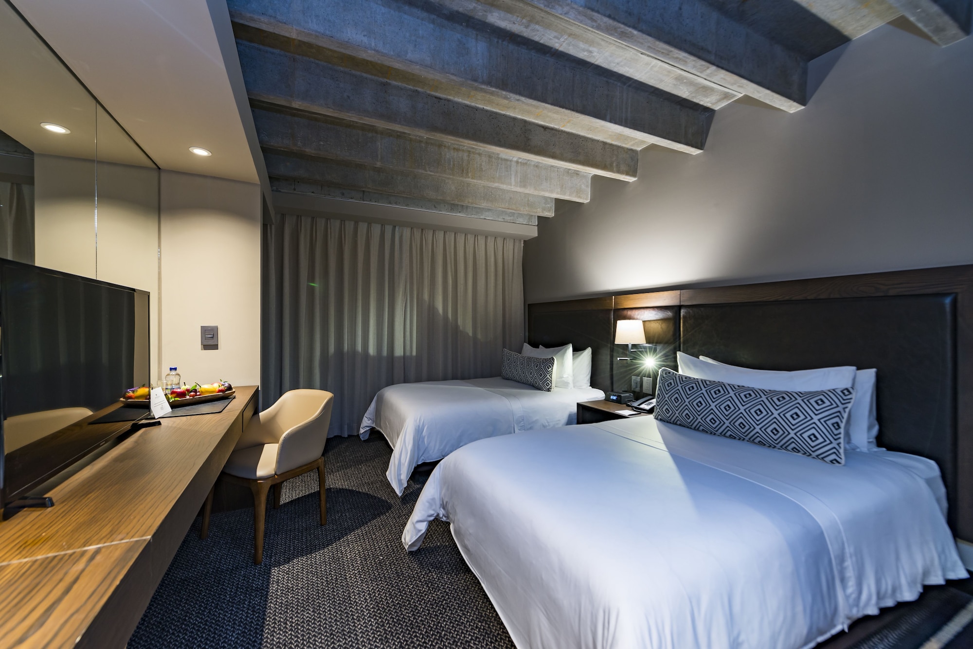 hotel las lomas