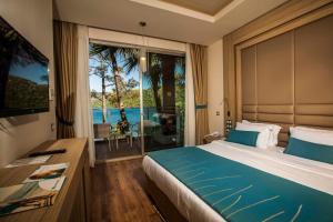 orka lotus beach