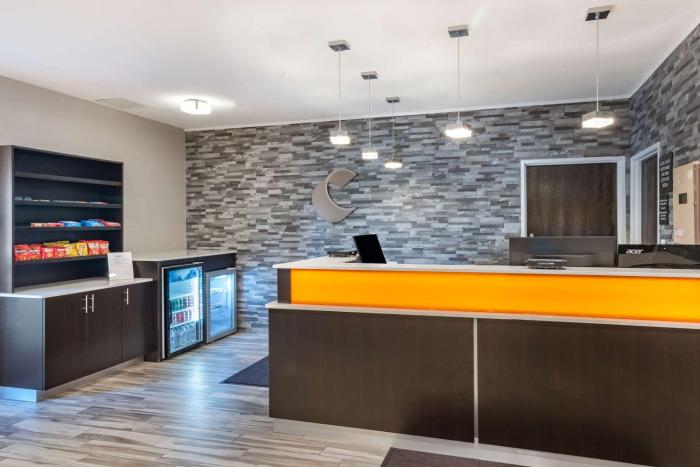 comfort inn and suites