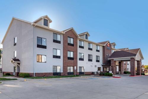 comfort inn and suites