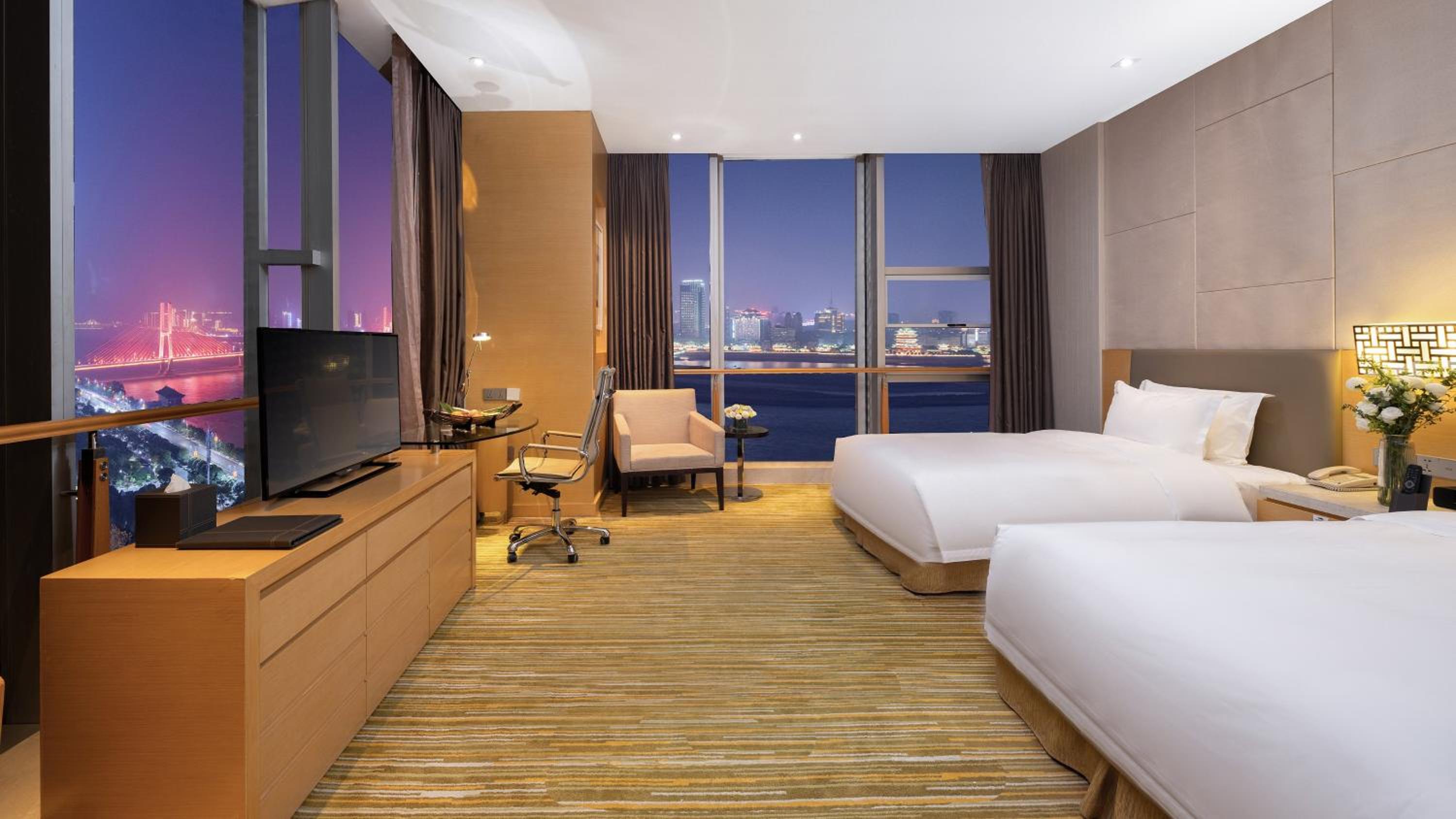 holiday inn nanchang riverside by ihg