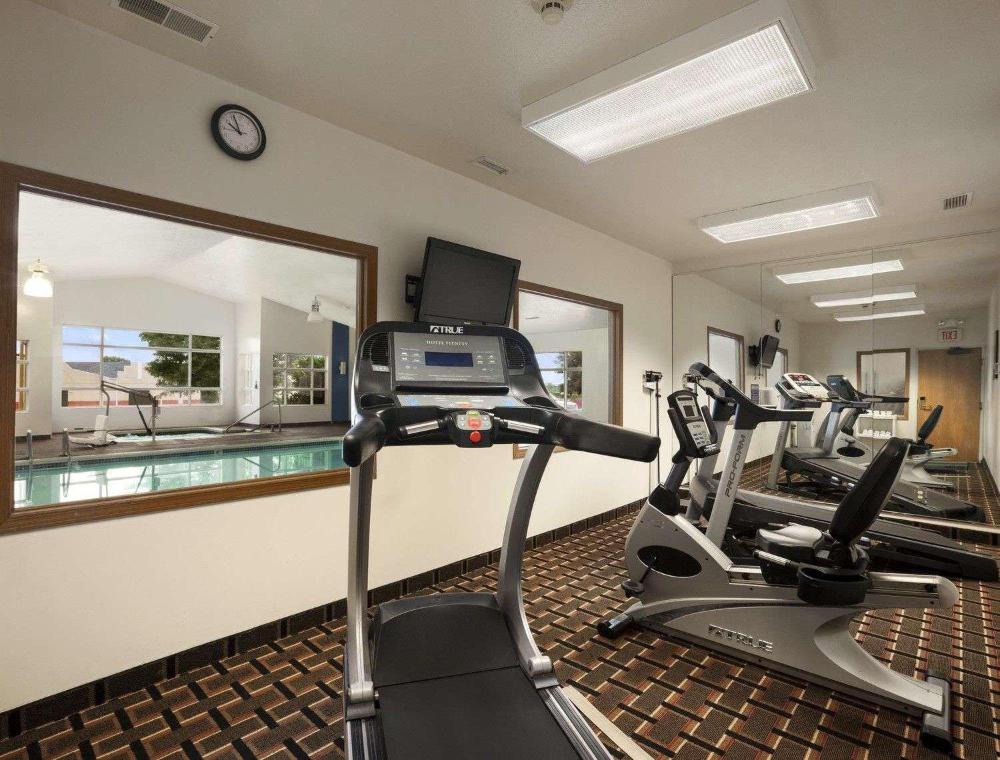 quality inn lincoln cornhusker