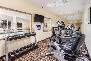 quality inn lincoln cornhusker