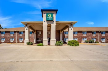 quality inn lincoln cornhusker