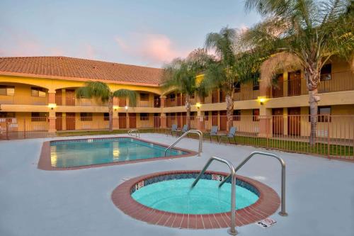 motel 6 santa nella ca los banos