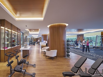 makati shangri la manila