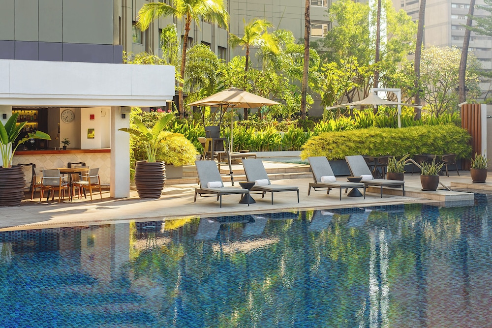 makati shangri la manila