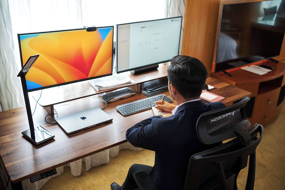 makati shangri la manila