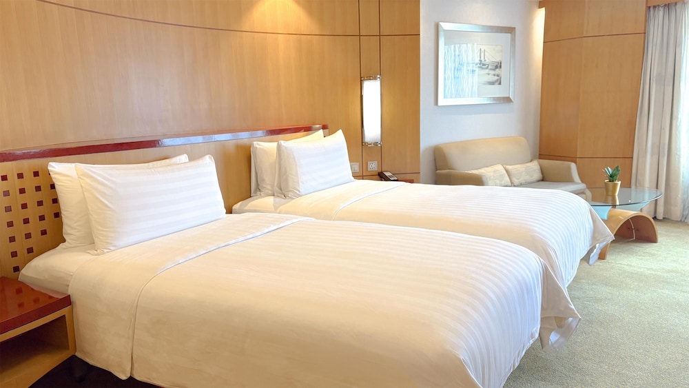 makati shangri la manila