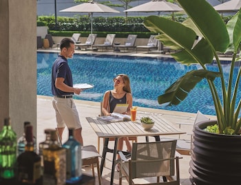 makati shangri la manila