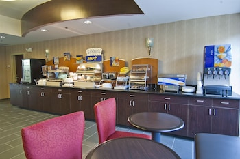 holiday inn express and suites jackson pearl international airport by ihg