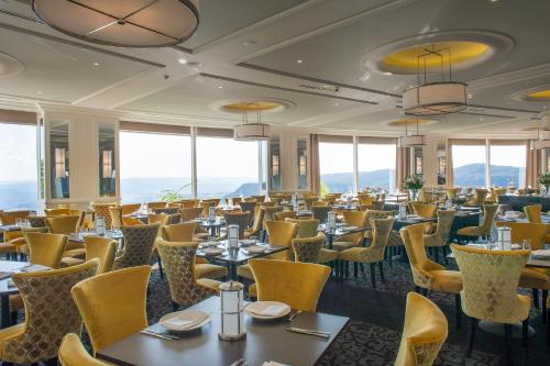 the hydro majestic hotel