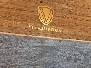 bayer 89 vi vadi hotel