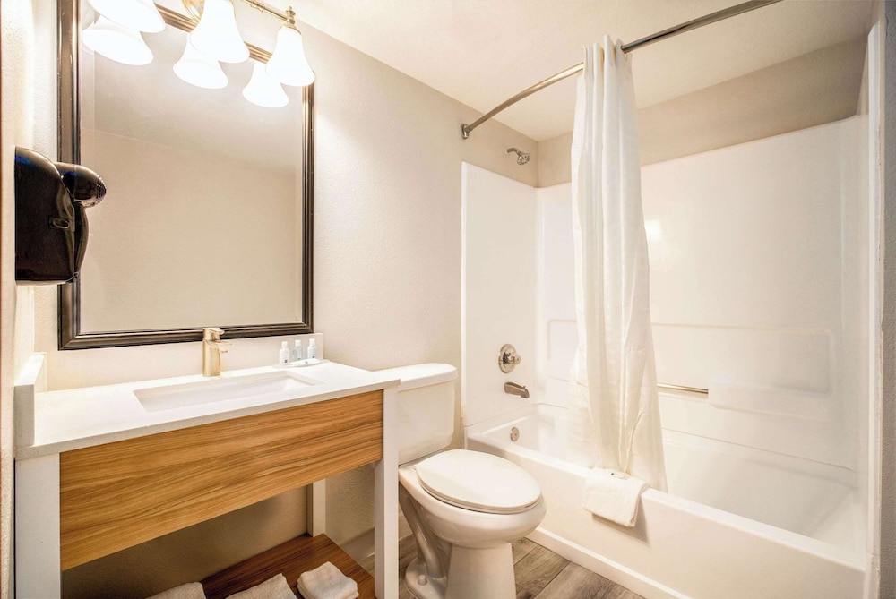 quality inn chandler i 10