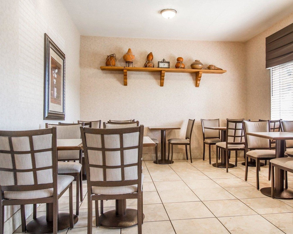 quality inn chandler i 10