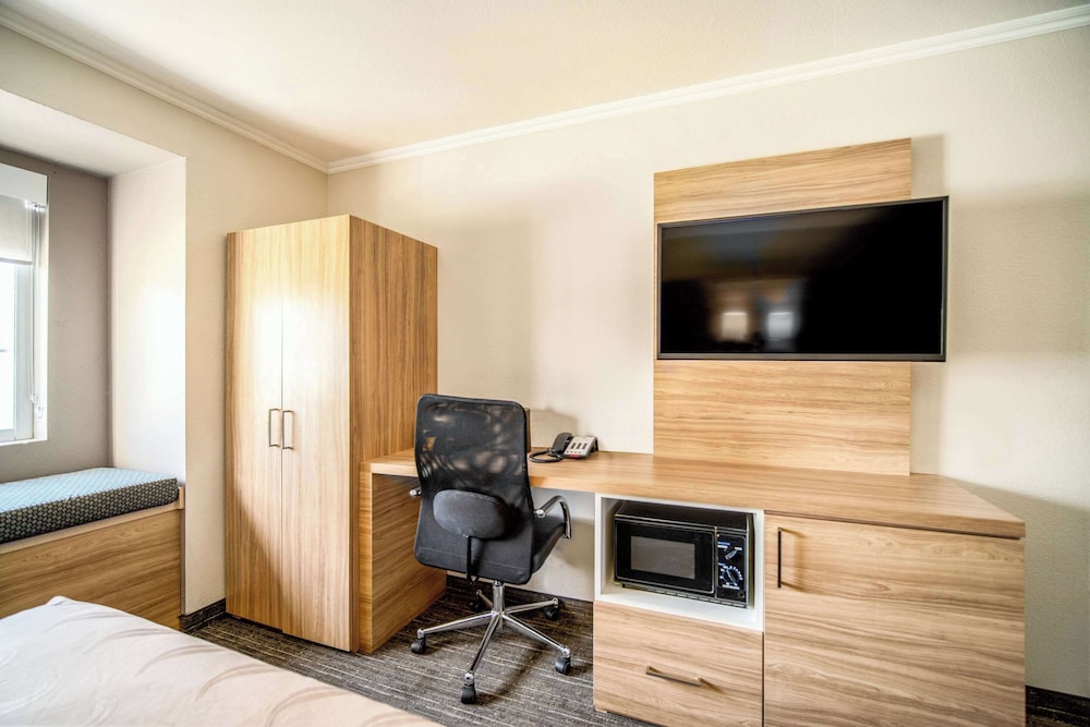 quality inn chandler i 10