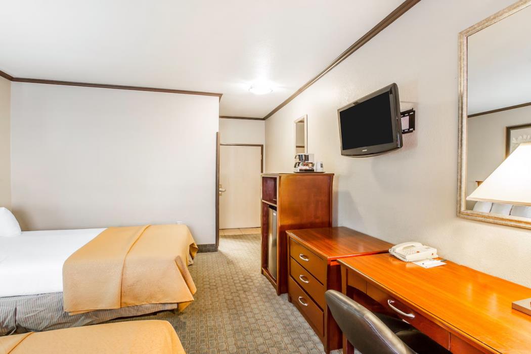 quality inn chandler i 10