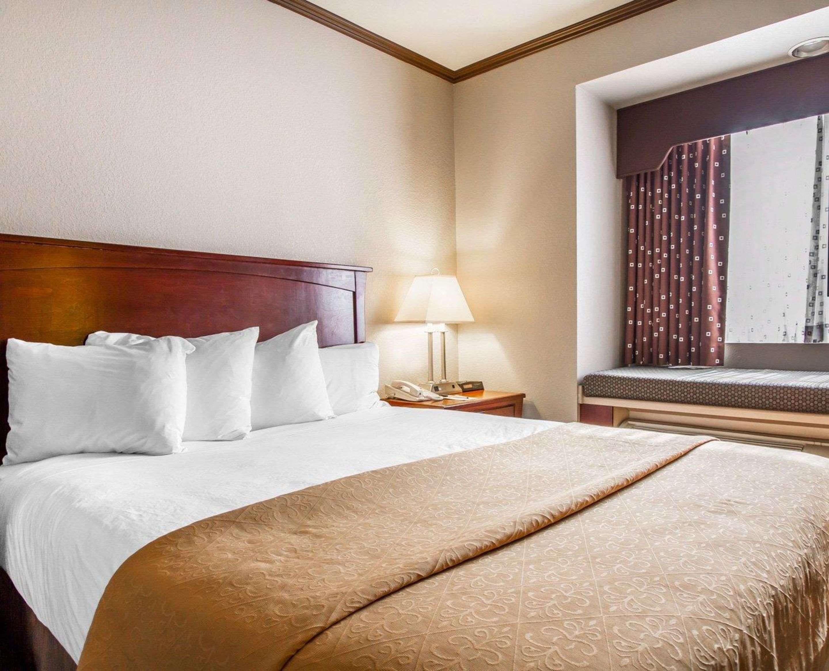 quality inn chandler i 10