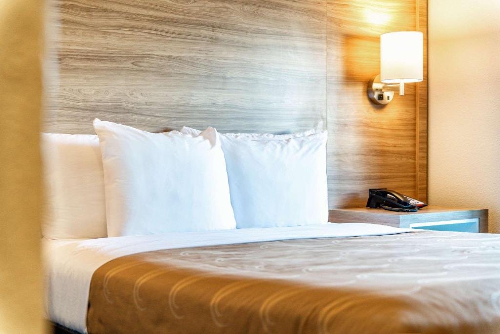 quality inn chandler i 10