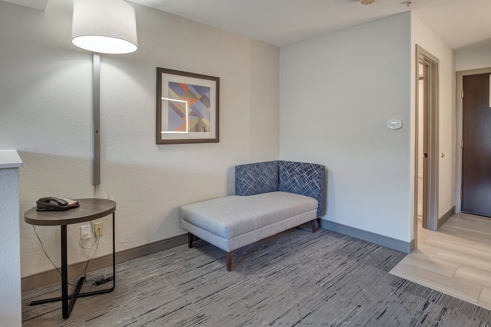 holiday inn express portland east troutdale by ihg