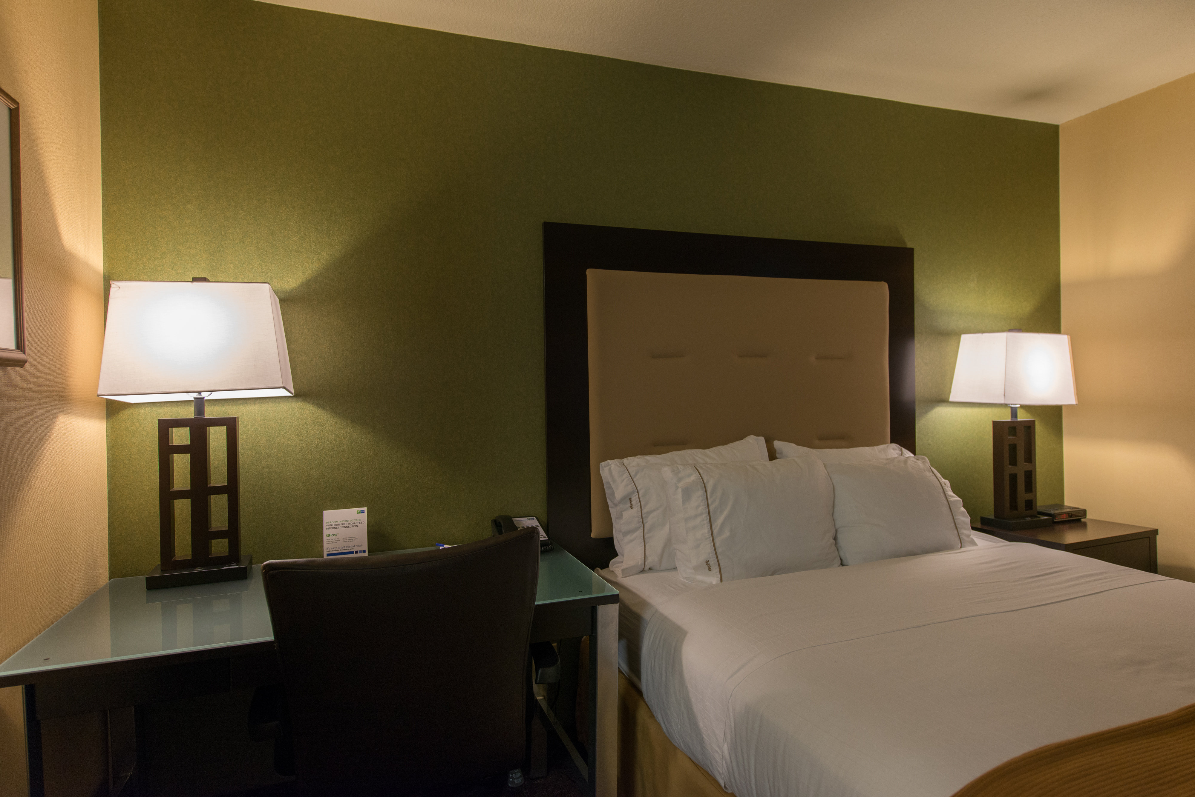 holiday inn express portland east troutdale by ihg