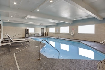 Holiday Inn Express Portland East - Troutdale By Ihg,,3 star