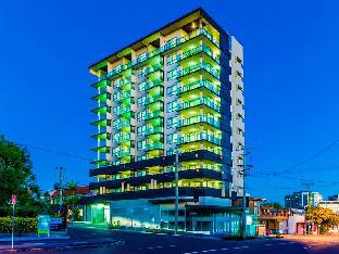 Direct Collective - Pavilion And Governor On Brookes,Bowen Hills>>Bowen,4 star