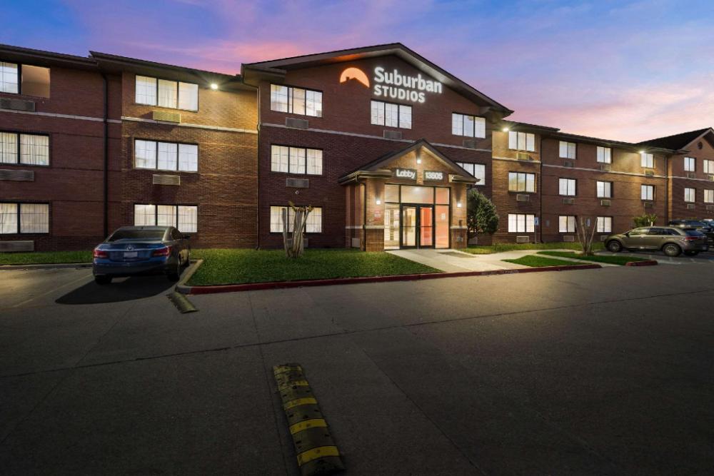 suburban extended stay houston