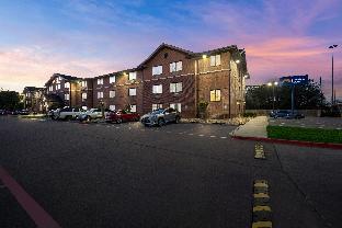 suburban extended stay houston