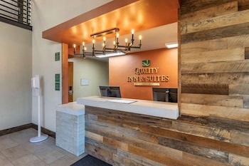 Quality Inn & Suites Steamboat Springs,,3 star