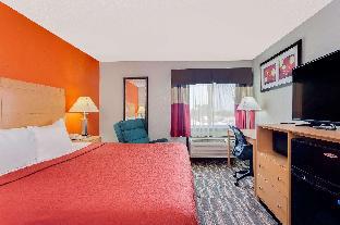 Days Inn By Wyndham Sturtevant / Racine / Mount Pleasant,,2 star