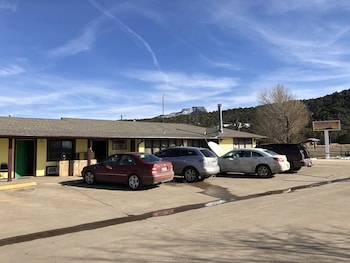 tower 64 motel and rv park