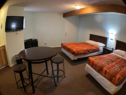 tower 64 motel and rv park